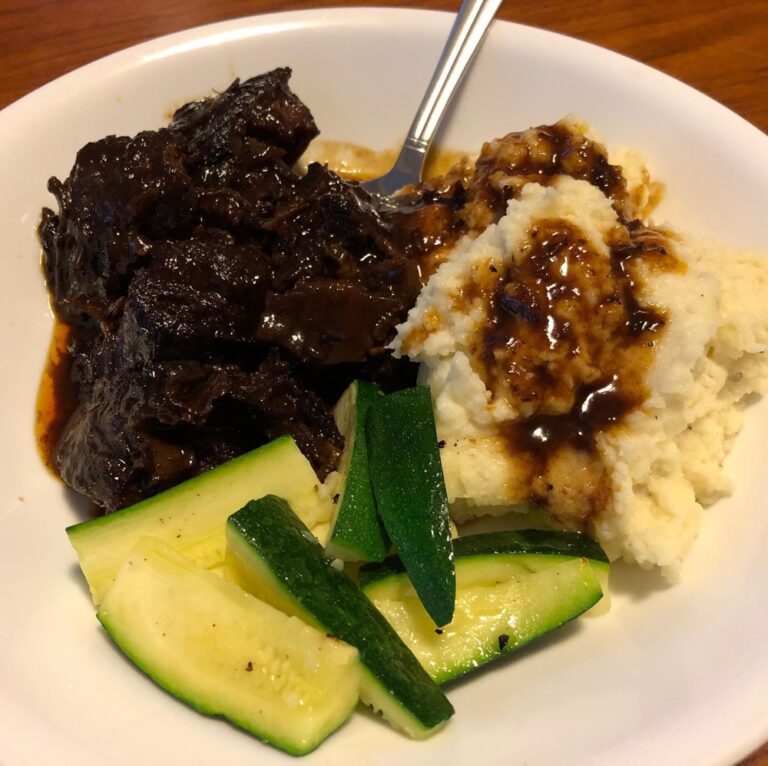 We are incredibly fortunate to be able to cook tasty food when the world is crazy. The Snook made pressure cooker beef ribs (that involved 1.5L of wine!!) that we paired with my cauliflower mash and zucchini, as well as zucchini bread for dessert. SO GOOD.