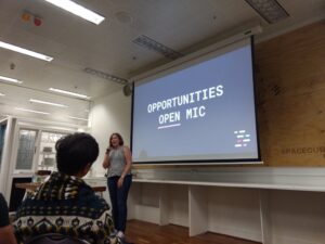 RT @DDDPerth: @web_goddess doing a quick shout out for @yow_conf ...and @DDDPerth! https://t.co/0re2ptvZHG