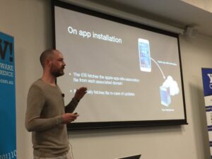 Interesting. @ChaiseHock showed us how to peek at publicly available apple-app-site-association files, like Google’s. #YOWConnected https://t.co/h5WXcmhg4p