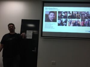 Another night, another meetup with puns from @DeveloperSteve as he walks us through @telstradev’s new dev portal! @brisruby #BrisRuby https://t.co/rHaTGNwxEz