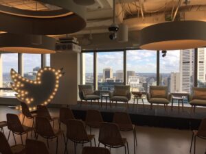 Beautiful view of Sydney this morning at @TwitterAU as the Connected Women #SheStartedIt event kicks off. https://t.co/8hNMTuEAbx