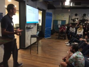 Useful metric for senior developers: how long would it take a grad to understand your code? #yownight @LeeRyanCampbell https://t.co/AxTvdDklFi