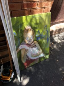 One of my neighbours put this out for Council Clean-up Day three days ago, and it's made me jump every time I've walked past. 😱 https://t.co/eHiDdWR28h