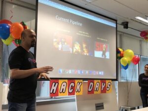 Loving how teams incorporated the Lego imagery into their pitches! #myobhackday https://t.co/QH5Ac1tgNV