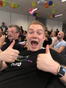 "Had anyone here ever been carded at a pub?" Of course THIS GUY raised his hand. 🙄 👶 #myobhackday @developerjack https://t.co/yipVbN31oF