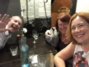 Trying to convince @lynnlangit and @brianleroux to move to Australia, and Melbs came through with the assist. Beautiful dinner in Hardware Lane on a summer's night! https://t.co/4uhj7r759h