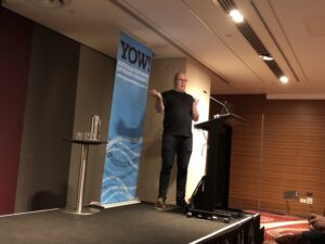 Next steps for getting started with GraohQL: start with read-only first; shim existing REST APIs; get frontend and backend on board; and try it out on new non-critical path projects. @joshprice #yow17 https://t.co/B3IstHxAu6