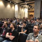 Massive crowd for @mamund's talk! He's starting by talking about breaking changes and the principles needed to ensure forwards and backwards compatibility. #yow17 https://t.co/JSny51DVbW