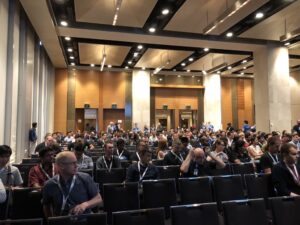 Chief Defect Officer @daveathomas introducing @ghohpe for the closing keynote of #yow17! https://t.co/czkvctUtnA