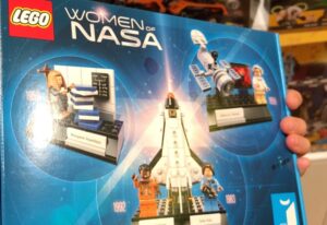 Myer Sydney has the Women of NASA Lego set!! Thanks @unlikelylibrary for the tip! @mmastertheone https://t.co/zImUaSsHuR