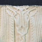 The knitting would go faster if I wasn't completely mesmerised by it. 👏 to @norahgn 🦌 https://t.co/ySJHUzV3mm https://t.co/p3UmJvZVUr