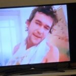 I'm glad Barnesy is still kicking, but I happened to catch the original "Cheap Wine" video earlier this year and IT CHANGED MY LIFE. #hotbarnesy #SydneyNYE https://t.co/0ZwiA12kGx