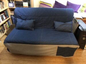 Anybody in the Sydney area interested in a really great fold-out sofa bed? I'd much rather reclaim the space in my office... Details here, but I'll sell to you for half price! (Stylish denim cover is now discontinued. How retro.) https://t.co/mI2WnRnC4z https://t.co/I2GppIbts4