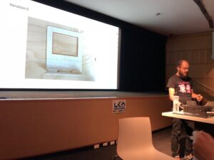 Old school! @DrJosh9000 (after literally running over from the FPGA miniconf) is showing us his project to build a mini balsa wood Mac case for a Raspberry Pi. #artandtech #lca2018 🖼️❤️💻 https://t.co/rZpJnVe1oU