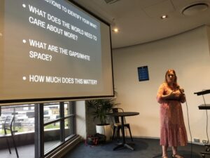 Tweeting during @rosepowell's talk is difficult because I'm nodding too much. So frank and useful and practical. #sydtechleaders https://t.co/fQqmvAbhbF