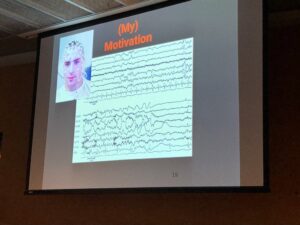 Brain wave activity is a great example of where non-linear analysis comes in handy! @pausanzleon #sypy https://t.co/VfE8ToW4tZ