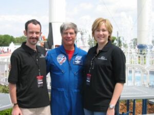 At Kennedy we saw the shuttle, had lunch with an astronaut, flew a shuttle simulation, and went on the multi-axis trainer. The only brand I saw all day: Dippin' Dots. https://t.co/4OfWGLf9wG