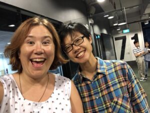 Hi @Mandy_Kerr! Your Singaporean Fan Club of me and @hj_chen just met up. 😁 https://t.co/1ktgbSw8er