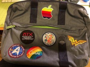 Added three new patches to my bag: old school Apple, WW, and Starfleet Command!🤓❤️ https://t.co/RIZcF3iYYy https://t.co/oMesYYeEzC