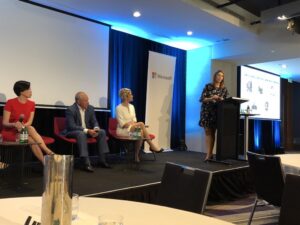 I asked about pay parity. Pleased to hear @MicrosoftAU have independent audits of remuneration every year. More companies need to do this. #WomenThinkNext @MicrosoftWomen https://t.co/Bi2pwOniQN