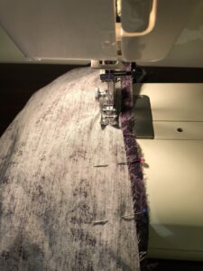 Step 17 - sewing side seams. https://t.co/fyXyrbwxen