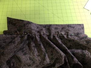 Step 21 - collar time! Pin, sew, and press. https://t.co/Y0SeWWtt6I