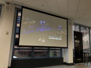 Amazing - the city of Montreal bright data from all over the city together to light up their bridge. Beautiful. #datasciencebreakfast https://t.co/wRpl5Z1hKD https://t.co/SE1ZnXuHdP