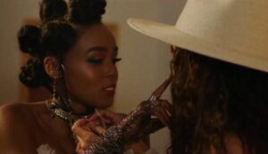 RT @siilkytofu: janelle monae booping thessa thompson on the nose rt if you agree https://t.co/k8MICkYzfM