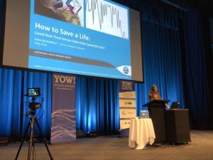 After lunch, @DanaKai222 is telling us about the human side of data. Could real-time smart home data have saved Mrs. Elle’s life? #YOWData https://t.co/jFzO9NPYJc