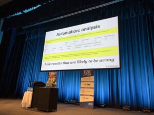 Diabolical genius. @arburbank built a tool that hid experiment results if part of the setup was flawed! #YowData 👏 https://t.co/qVxP8QdF3x