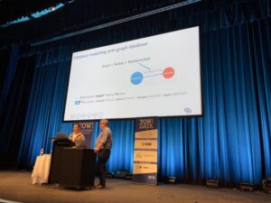 Many folks Iin the audience have designed graph databases… but no one’s ever created one with only two labels! #YOWData https://t.co/UxKfGnyFPb