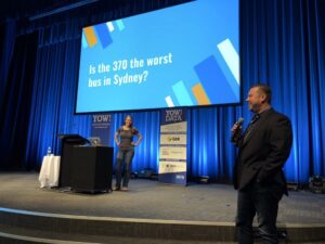 Last talk of the day - @notsolonecoder and her wonderfully titled “Is the 370 bus the worst in Sydney?” 🚌 #YOWData https://t.co/sV8NzRQDaT