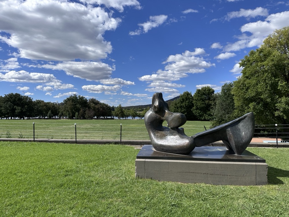 Henry Moore Reclining Figure, Canberra