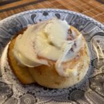 The Snook surprised me today with homemade Zimt-Schnecken (cinnamon rolls)! Me: “What prompted this?!” Him: “It was the King Arthur flour Recipe of the Year and it’s all over the Internet.” 😍 https://www.kingarthurbaking.com/recipes/perfectly-pillowy-cinnamon-rolls-recipe