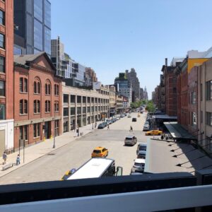 The final bit of the High Line. (It was dazzling even before we passed Helena Bonham Carter!) @ The High Line